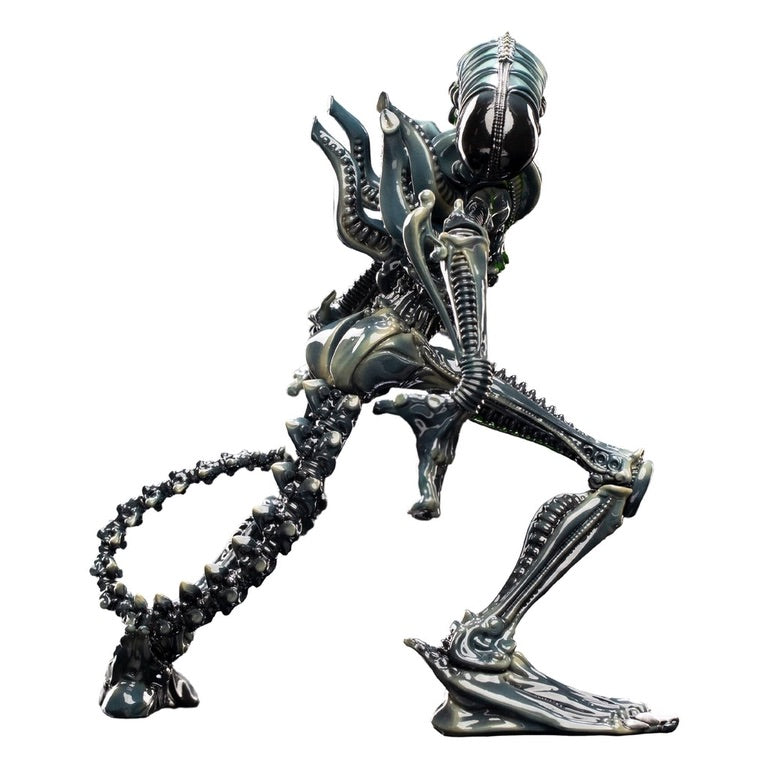 Mini Epics Aliens Xenomorph Warrior Statue GameStop Exclusive 7-in Vinyl Figure