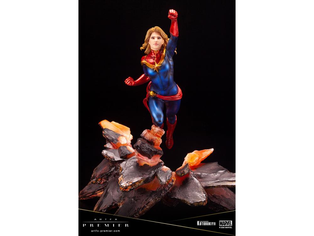 Marvel ArtFX Premier Captain Marvel Limited Edition Statue