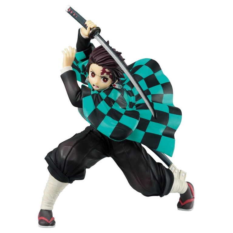 Bandai Demon Slayer: Kimetsu no Yaiba Tanjiro Kamado Proceed with Unbreakable Heart and Sword Statue