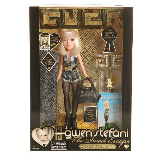 Gwen Stefani Wonderful Life Gwen sweet escape 2007 collector doll