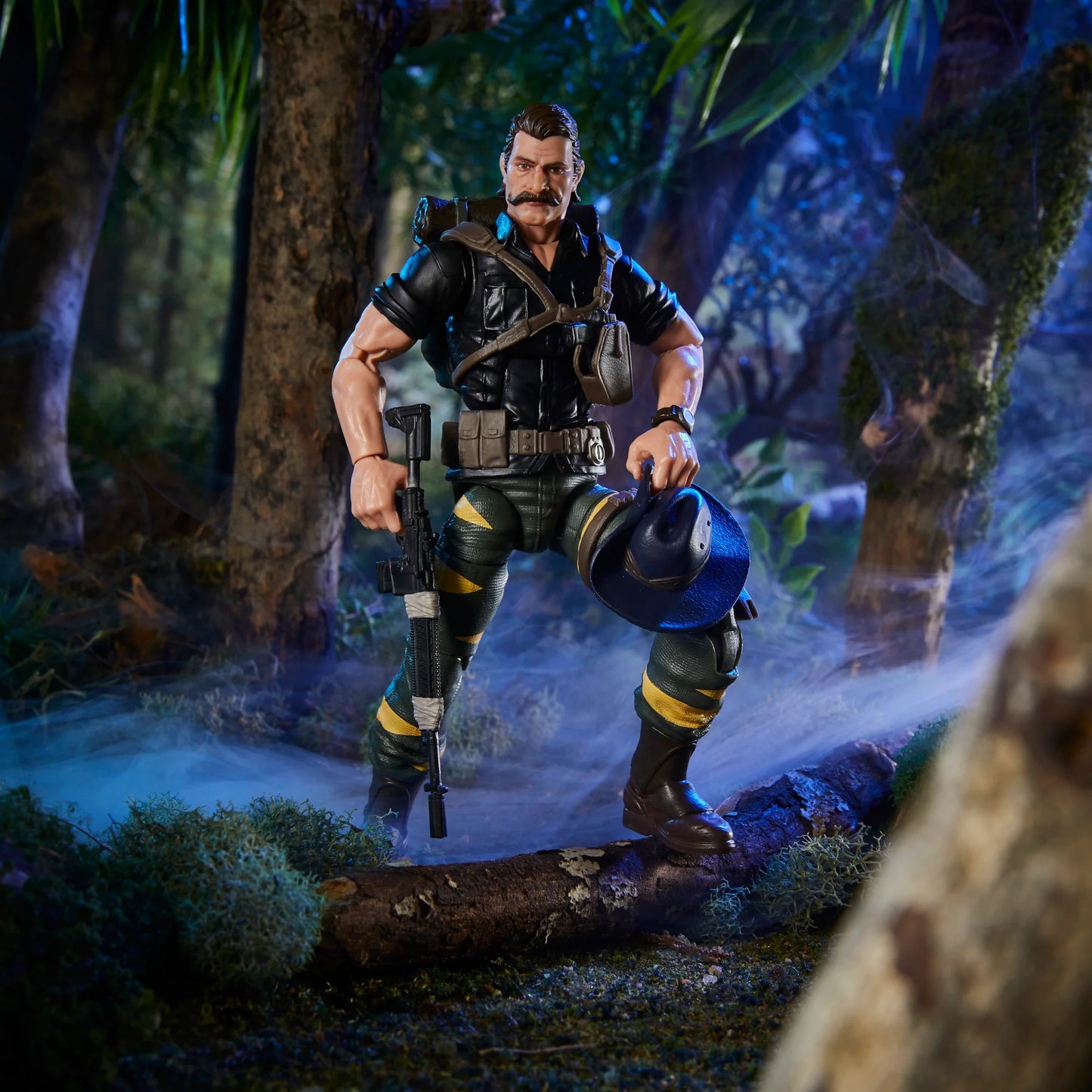 G.I. Joe Classified Series Tiger Force 6-inch Recondo Action Figure, Accessories