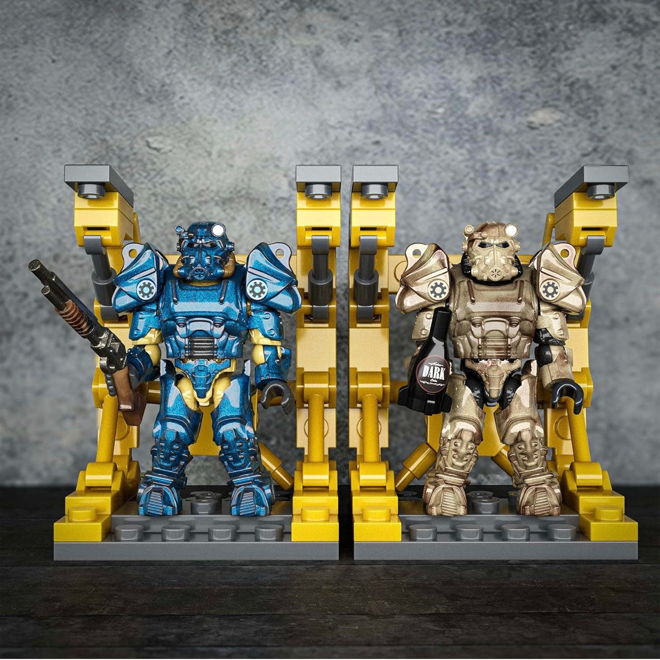 MEGA Fallout Action Figure Building Toy, T-60 Power Armor Collection with 327 Pieces, 5 Micro Action Figures and Accessories, for Collectors