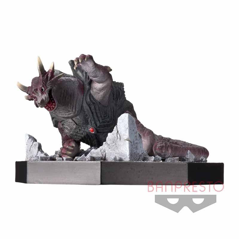 Banpresto Ultraman Tiga 25th T.D.G Anniversary Special Effects Stagement Tiga Statue