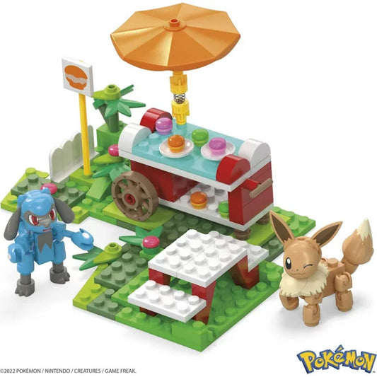 MEGA Pokémon Building Toy Kit Pokemon Picnic with 2 Action Figures (163 Pieces)