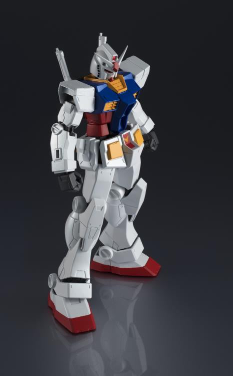 Bandai Gundam Universe GU-01 RX-78-2 Gundam Action Figure